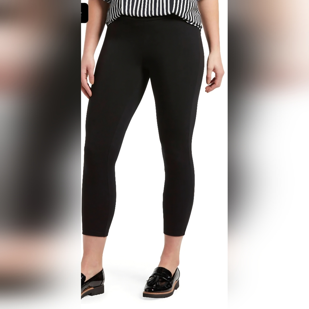 HUE Women's Black Leggings
